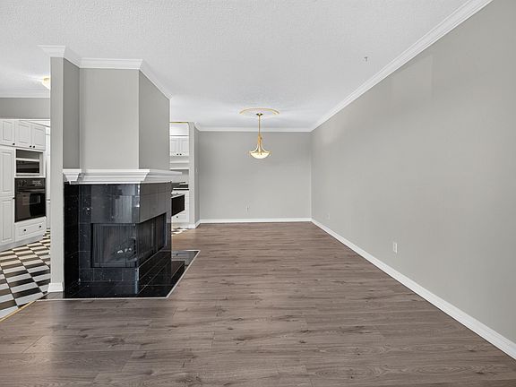 4th image of 2332 151st Ave NW
