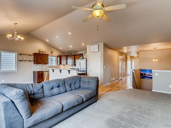 5th image of 305 S 5th Street Way