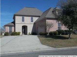 18184 Pine Ridge Dr, Prairieville, LA 70769