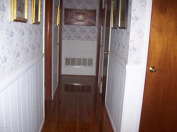 5th image of 10752 Karen Gale Ln