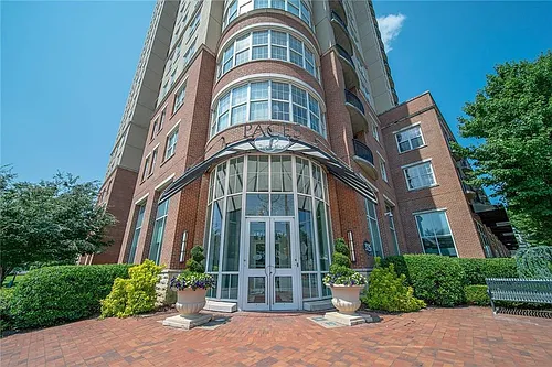325 E Paces Ferry Rd NE #1810 Photo 1