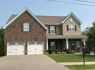 1364 Wentworth Dr, Gallatin, TN 37066