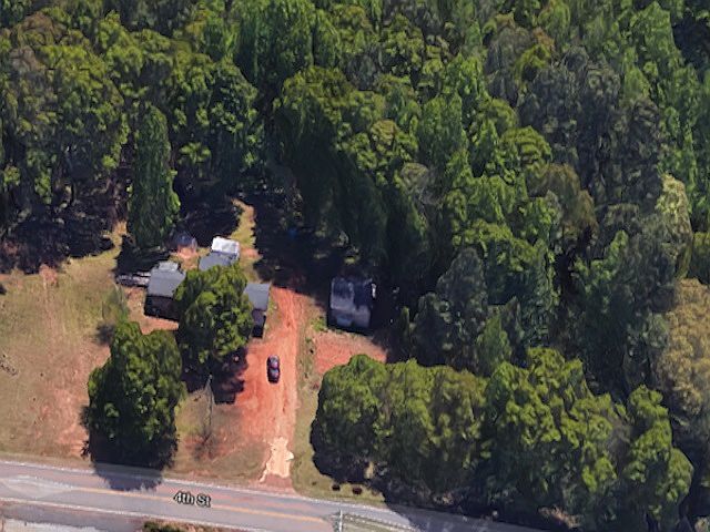 2nd image of 231 4th St