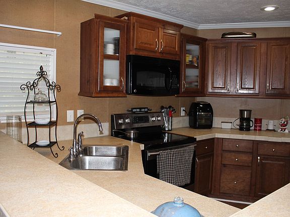 4th image of 863 NW Whippoorwill Dr