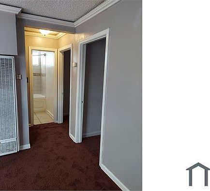 2nd image of 436 W 70th St