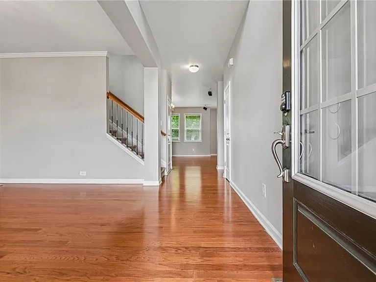 355 Morgans Creek Ct NW — Photo 5