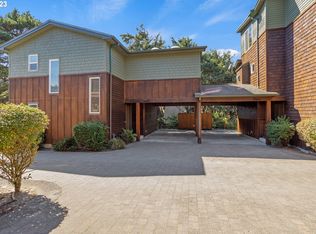 8900 Pelican Ln #8, Manzanita, OR