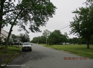115 E Cape May Ave, Ocean Gate, NJ 08740