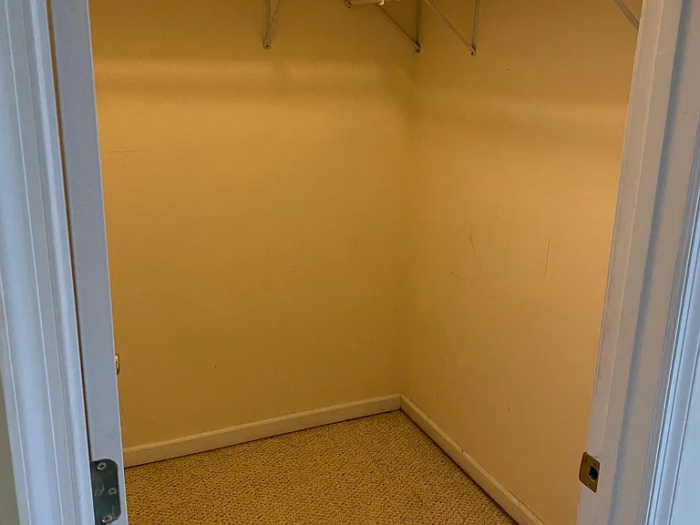 3909 Roland Ave #A — Photo 7