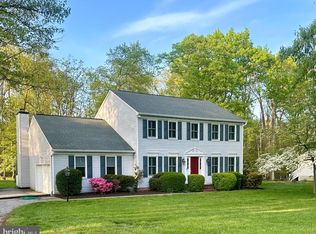 1488 Westcliff Dr, Pasadena, MD