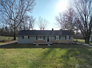 3739 Knollwood Dr, Dayton, OH 45432