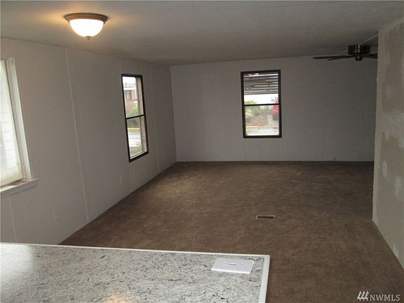 3rd image of 5900 64th St NE Unit 82