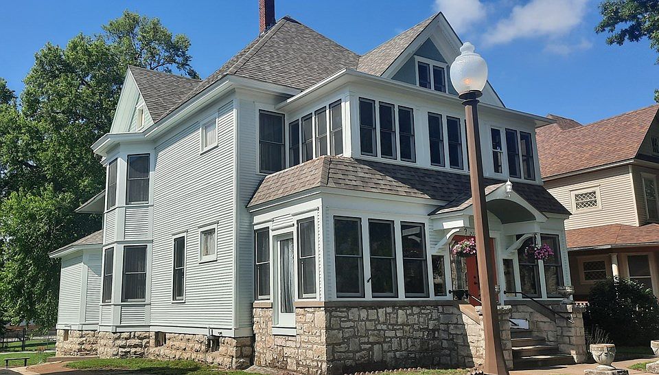 217 W Main St, Chanute, KS 66720 MLS 46750 Zillow