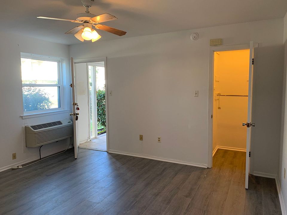 1st image of 105-117 Raspberry St #117B
