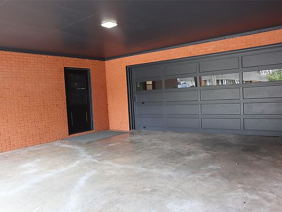 3rd image of 1903 Evergreen Ln
