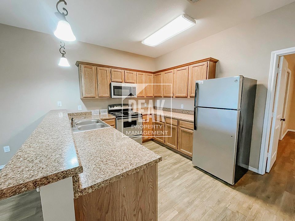 2nd image of 22 Bella Dr