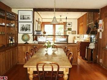 3rd image of 536 Alta Ave