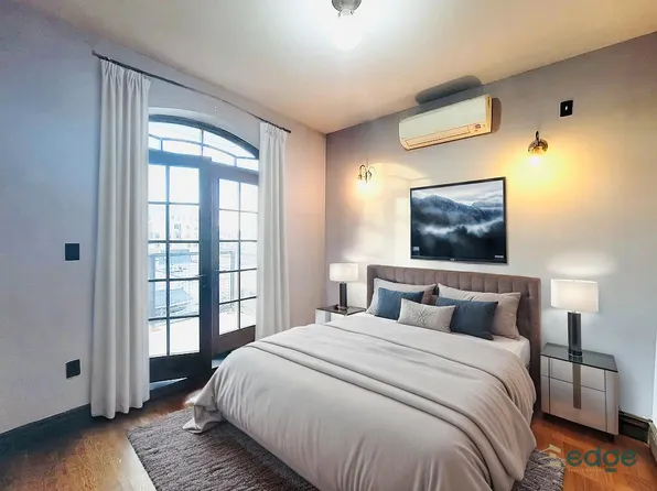 311 Melrose Street image 9 of 16