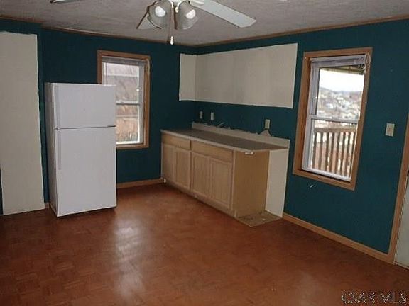 4th image of 1006 Elder Ave