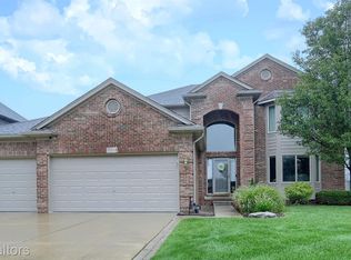 18249 Tiger Dr, Macomb, MI 48042