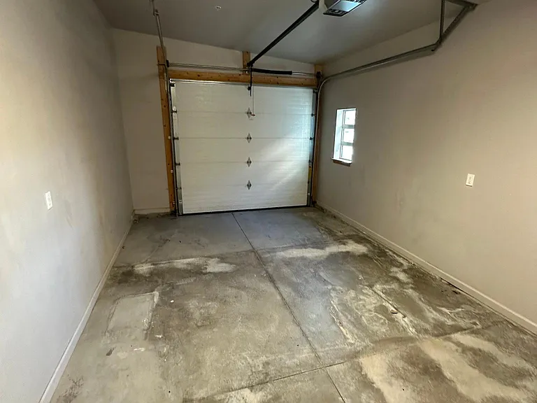 2 Car Garage