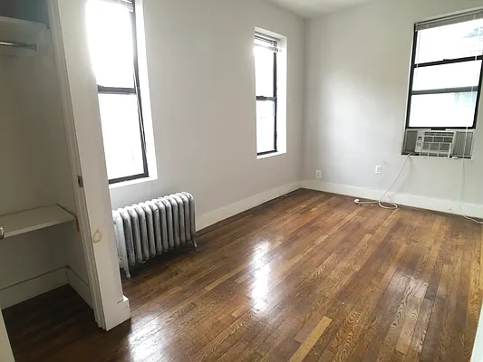 Rented by BRICK & GALO REALTY CORP | media 4