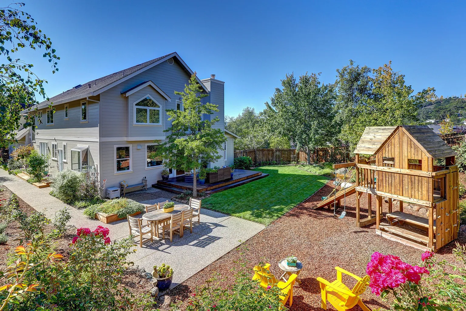 5 Lois Ct photo 1
