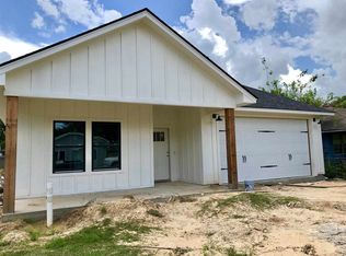 Avenue E, Nederland, TX 77627