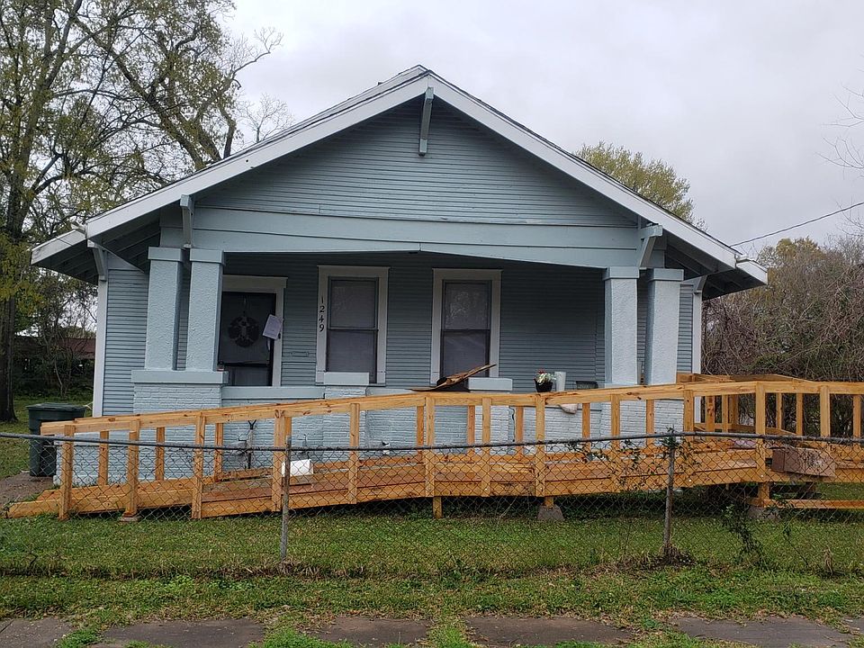 1st image of 1249 Avenue B