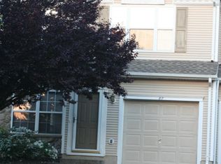 87 Cypress Pl, Newtown, PA 18940