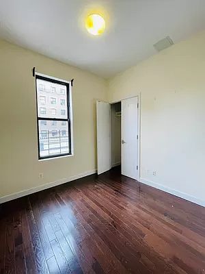 5th image of 2850 Broadway #4N
