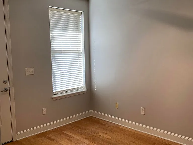 510 City House Ct #205 — Photo 5
