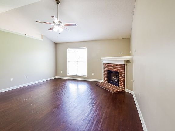 4th image of 1741 Madison Ave