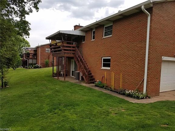 4th image of 12 Eastwood Dr