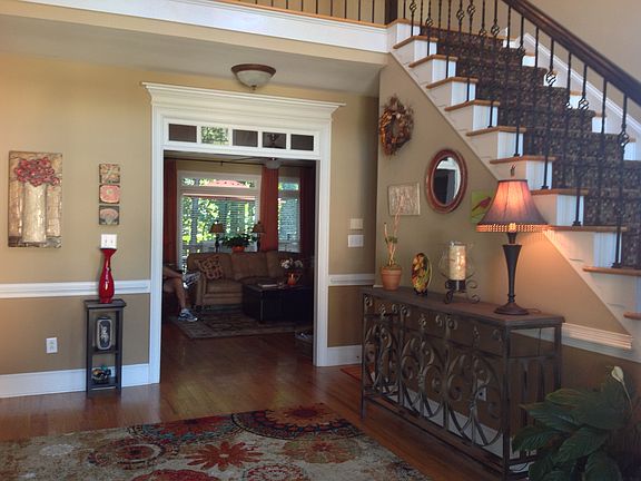 5th image of 5328 Garnaby Ln