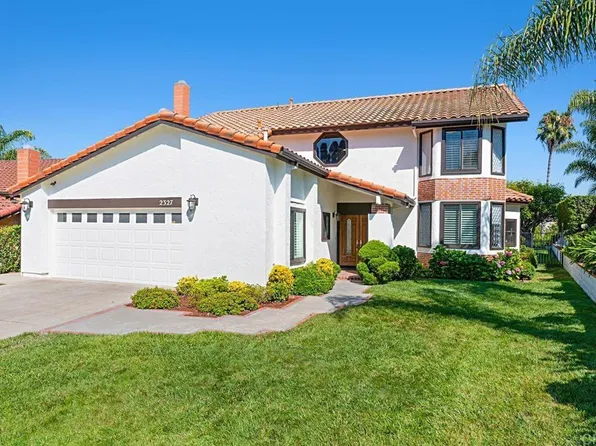 2327 Carriage Cir, Oceanside, CA 92056