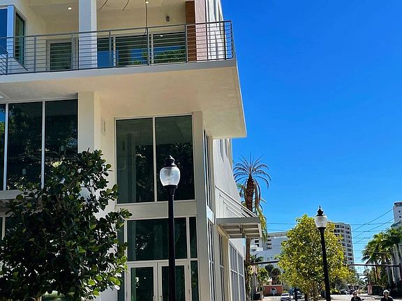 Building at Corner of 4th Street and Cocoanut Ave February 2021
