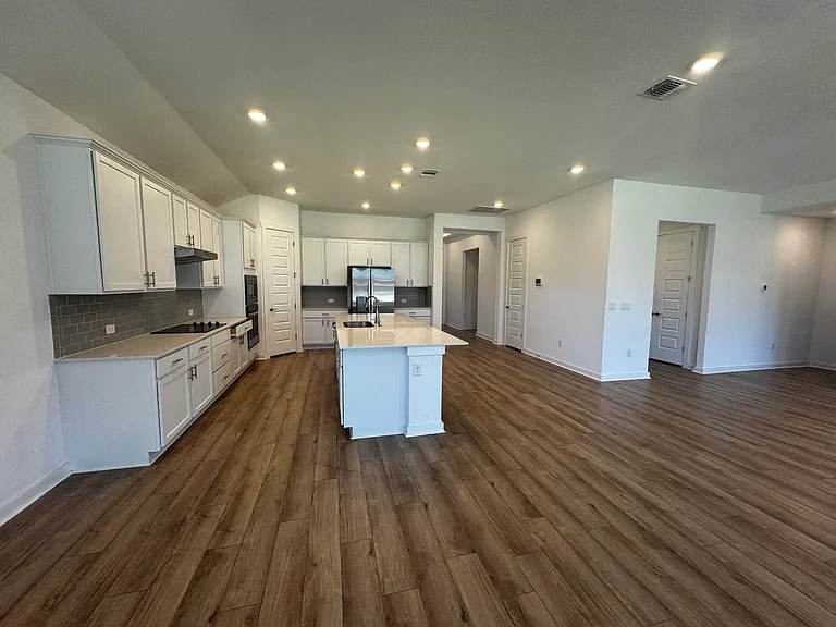 1909 Ridge Runner Dr — Photo 10
