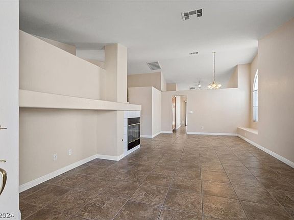 4th image of 4417 Willowhill Ct