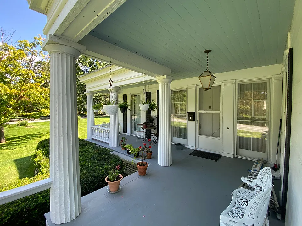 34 West Rd #1