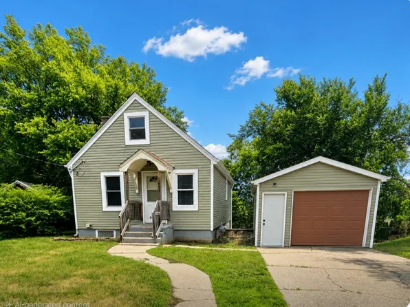 1651 6th St, Beloit, WI 53511