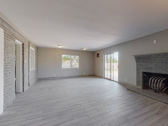 3rd image of 7707 Morrow Ave NE
