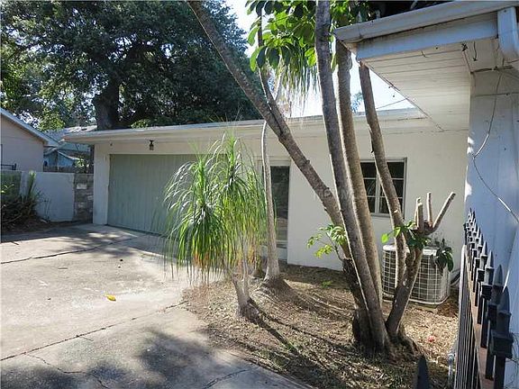 4th image of 1130 8th St N