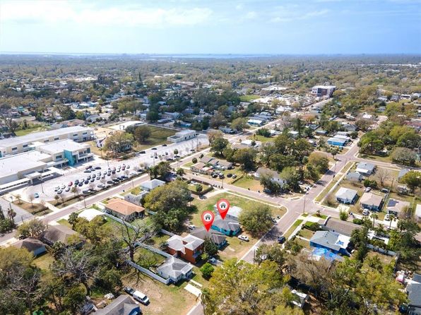 saint-petersburg-florida-81403882 picture