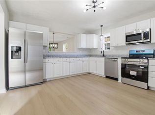 25 Ireland St, Hampton, VA 23663