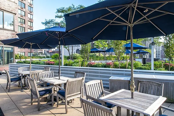 Rented by Related Rentals | media 53