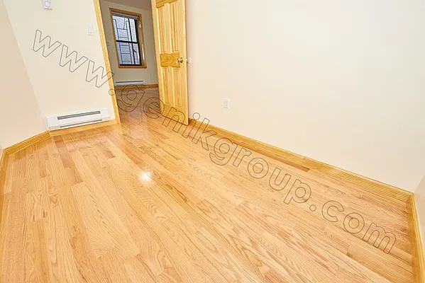 Rented by Genik Group Corp | media 10