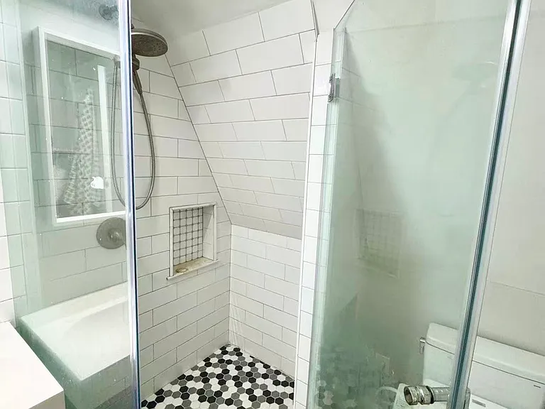 246 Cypress St #4 — Photo 18