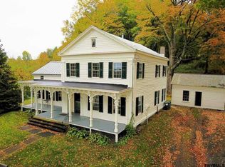 930 Melrose Valley Falls Rd, Schaghticoke, NY 12154