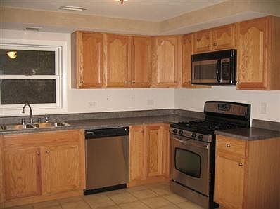 5th image of 1706 Winchester Ln
